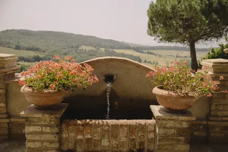 Borgo Pignano Luxury Hotel Tuscany L1008895