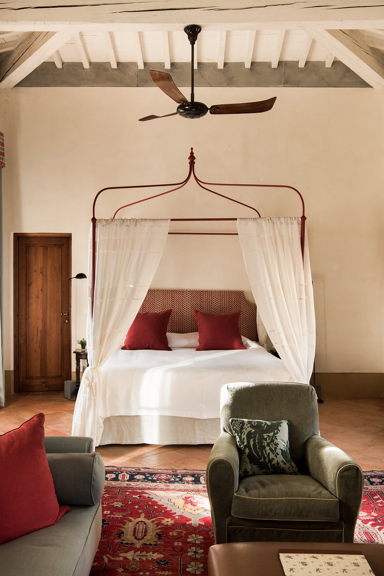 Archive Borgo Pignano Luxury Hotel Tuscany Archive Borgo Pignano Luxury Hotel Tuscany Sala Musica (9)