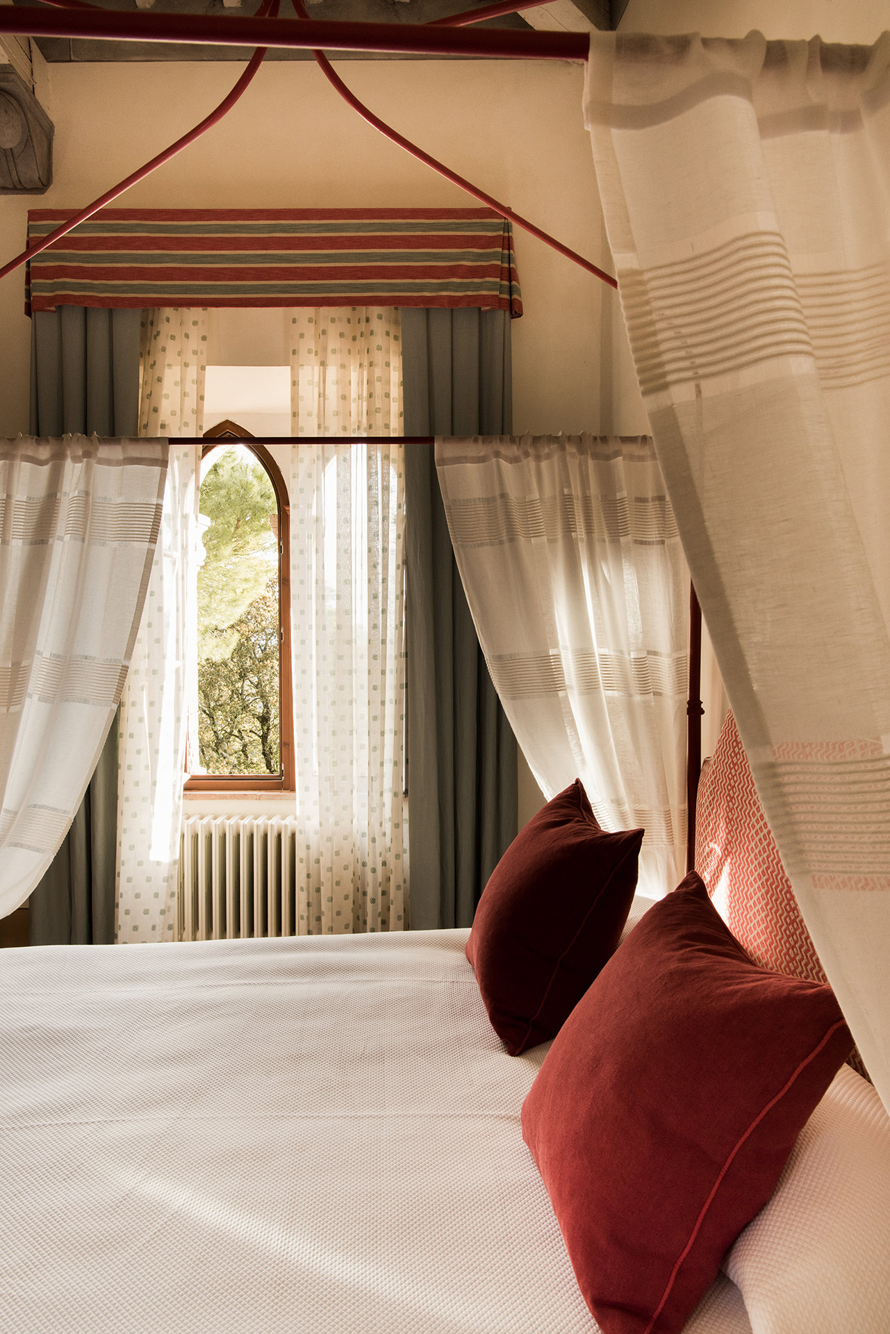 Archive Borgo Pignano Luxury Hotel Tuscany Archive Borgo Pignano Luxury Hotel Tuscany Sala Musica (10)