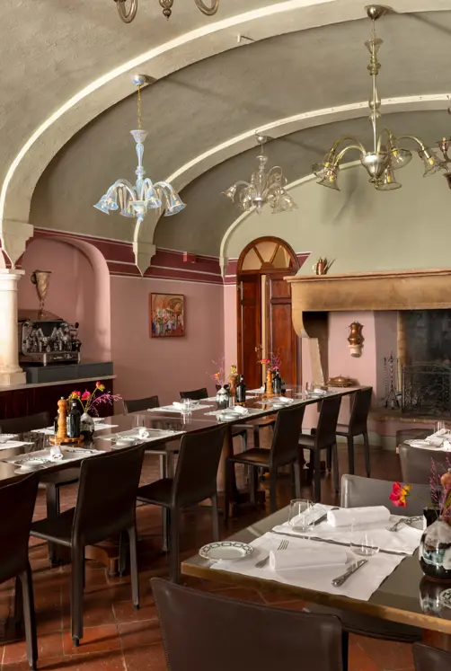 Borgo Pignano Luxury Hotel Tuscany Ristorante Camino 1