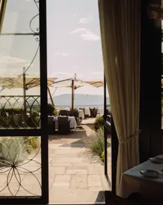 Borgo Pignano Luxury Hotel Tuscany L1004598