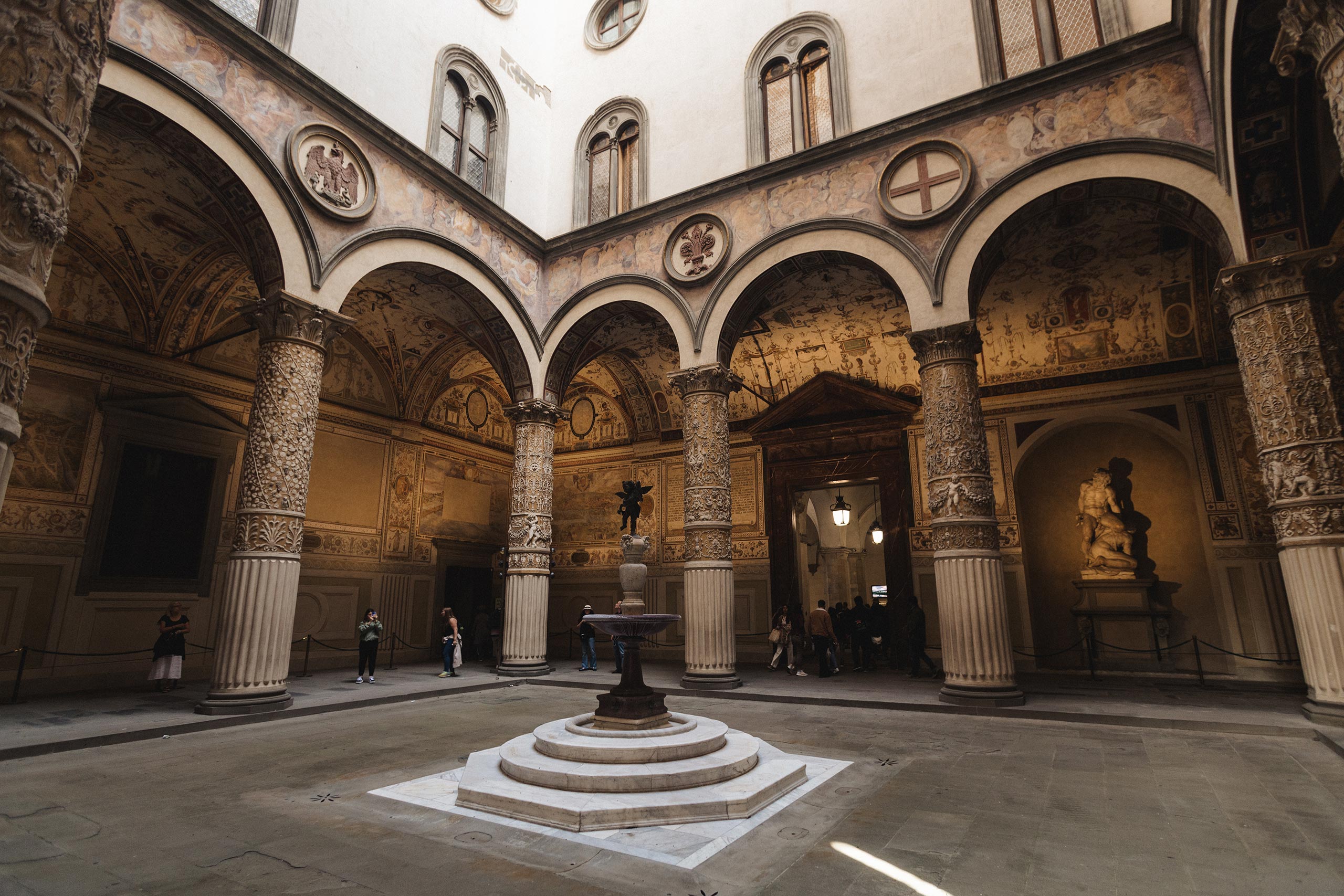 Borgo Pignano Florence Tscany Istock 2187065644