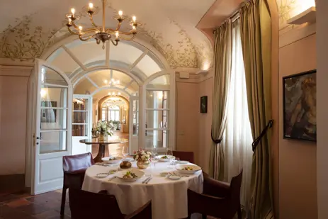 Borgo Pignano Luxury Hotel Tuscany 230327Restaurant 038 Traeger 2023