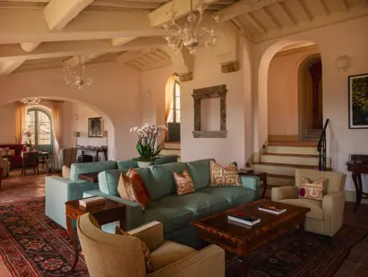 Borgo Pignano Luxury Hotel Tuscany Villa Cusignano Salone 7