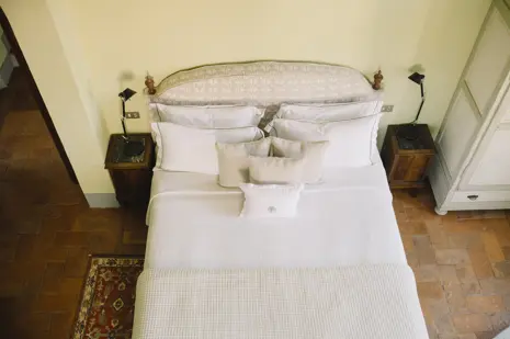 Borgo Pignano Luxury Hotel Tuscany L1005048